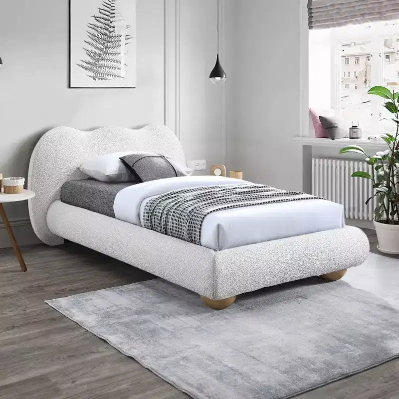 Meridian Furniture,Hyde Boucle Fabric Bed