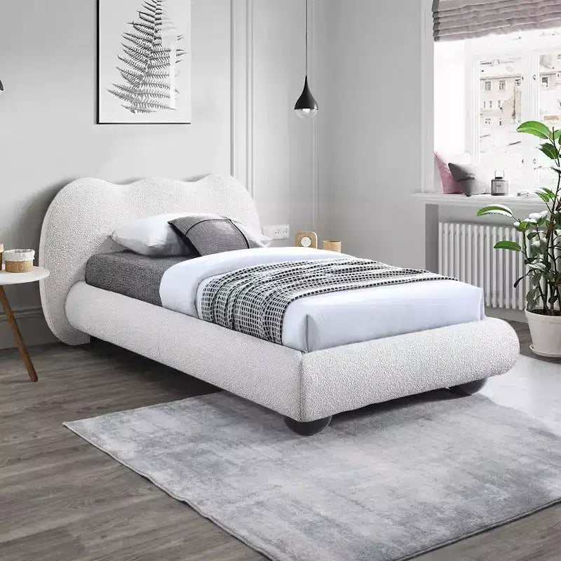 Meridian Furniture,Hyde Boucle Fabric Bed