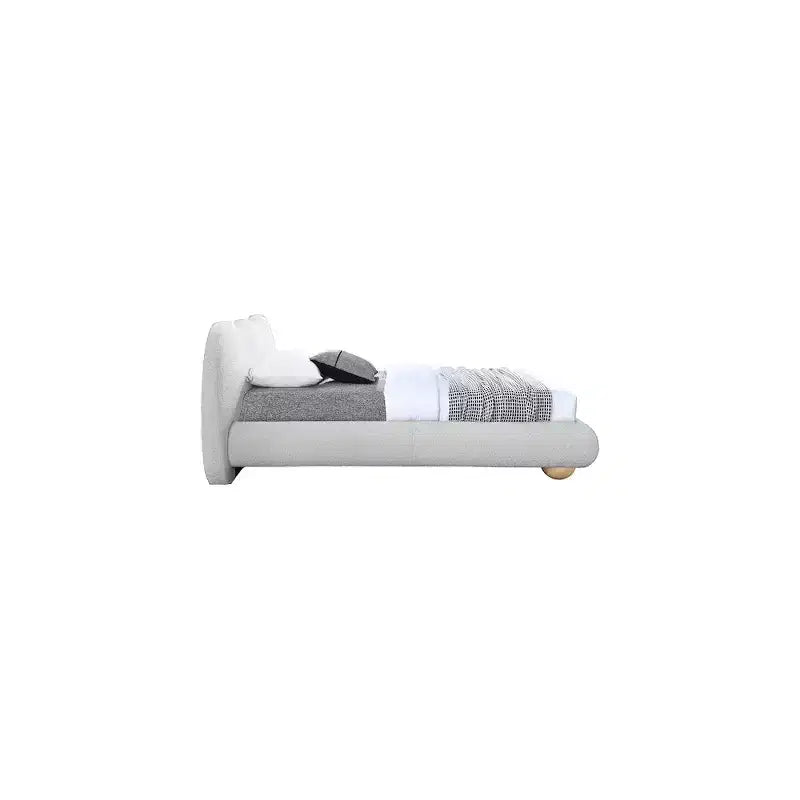 Meridian Furniture,Hyde Boucle Fabric Bed