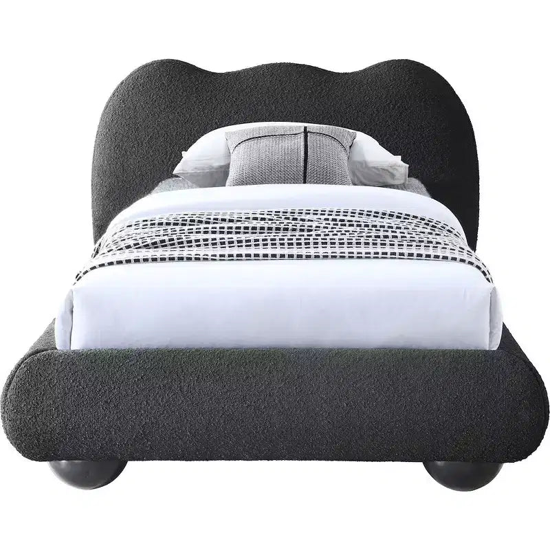 Meridian Furniture,Hyde Boucle Fabric Bed