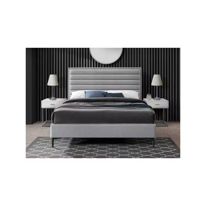 Meridian Furniture,Hunter Linen Textured Bed