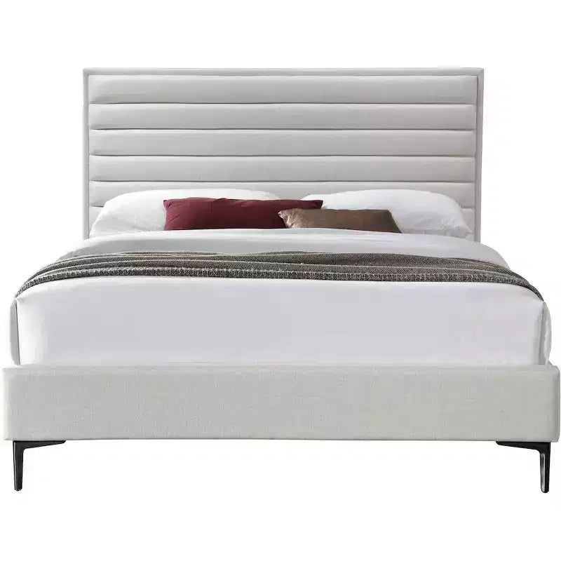 Meridian Furniture,Hunter Linen Textured Bed