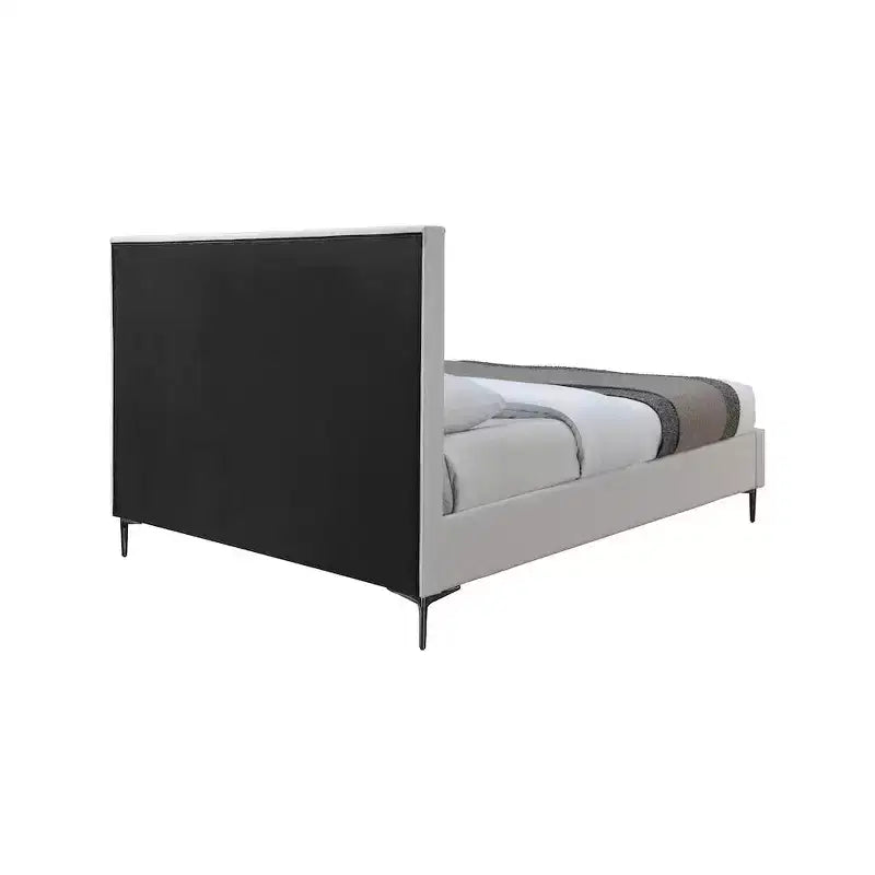 Meridian Furniture,Hunter Linen Textured Bed